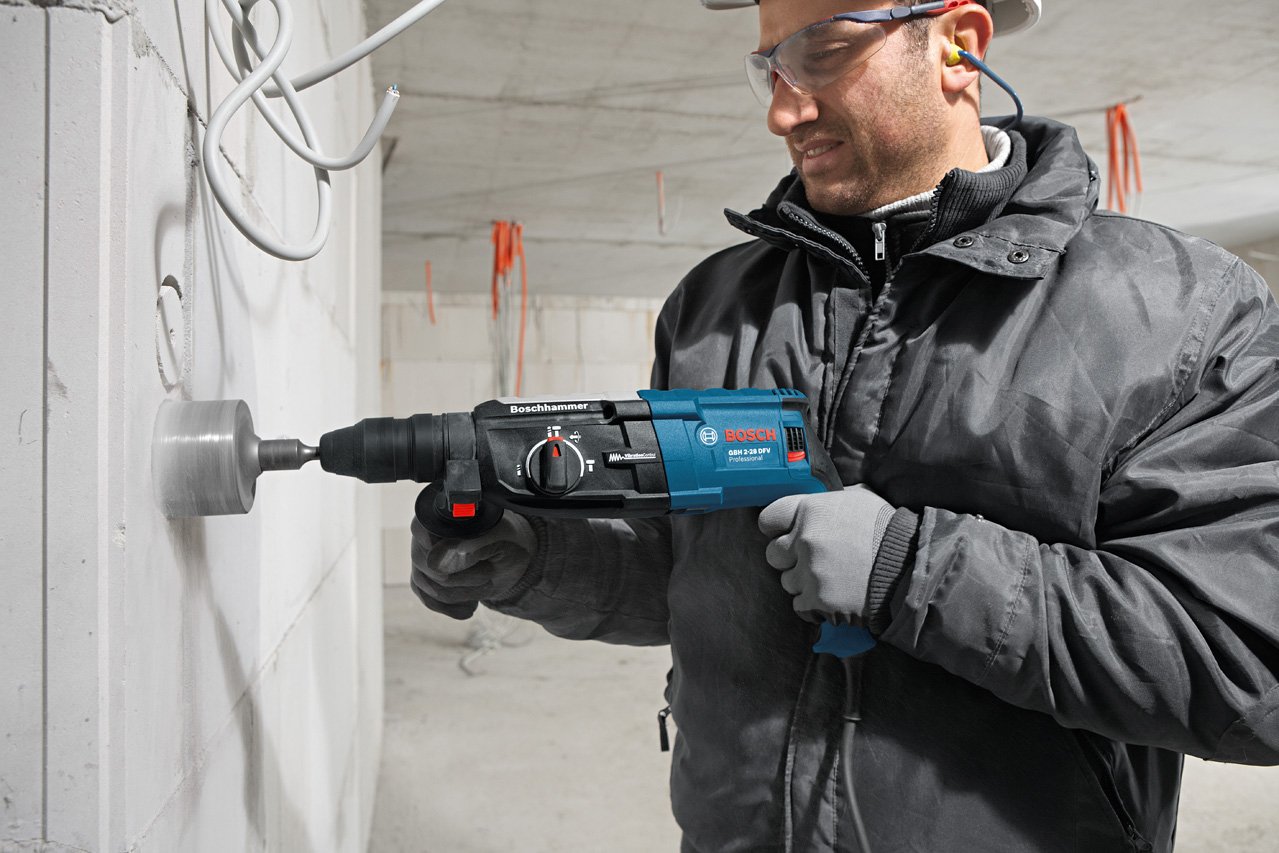 ROTARY HAMMER GBH 2-28 DV